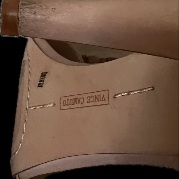Vince Camuto Heels - Picture 4 of 4